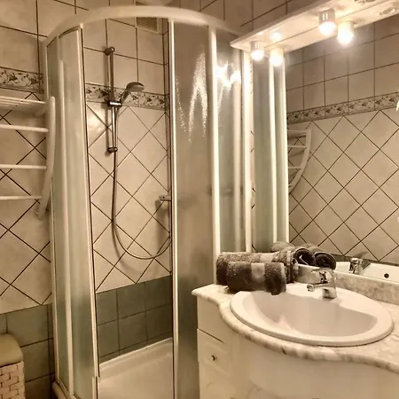 2 Bedroom Bijou Croisette *