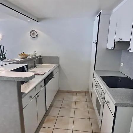 2 Bedroom Bijou Croisette Hotel *