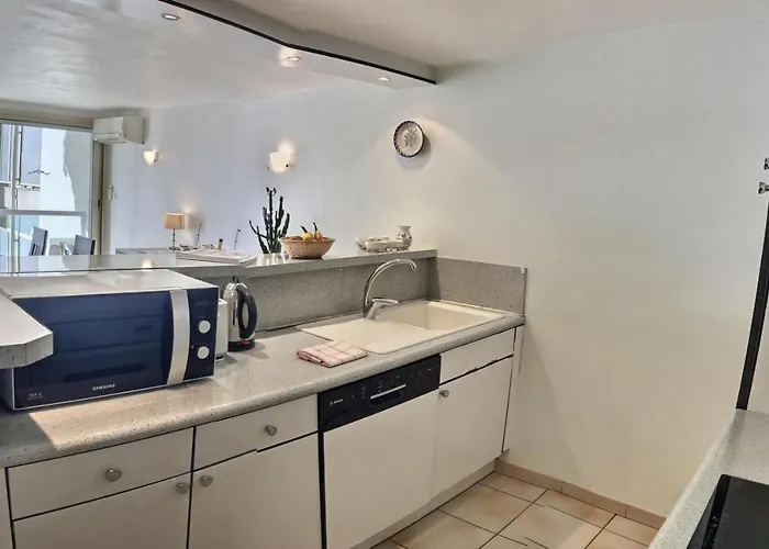 2 Bedroom Bijou Croisette 酒店 *